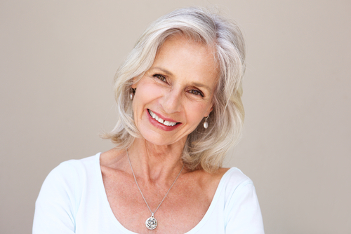 5 Cataract Symptoms To Watch Out For 5 Cataract Symptoms To Watch Out For